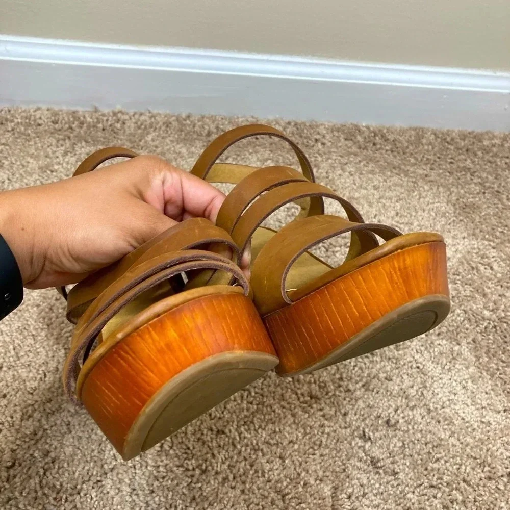 Lucky brand Latinaa strappy wedge sandals brown leather faux wood